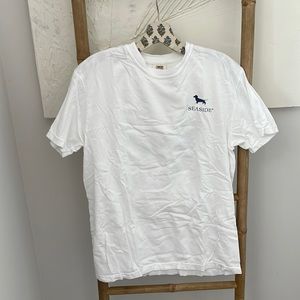 Seaside SIZE MEDIUM seasonal 2023 t-shirt